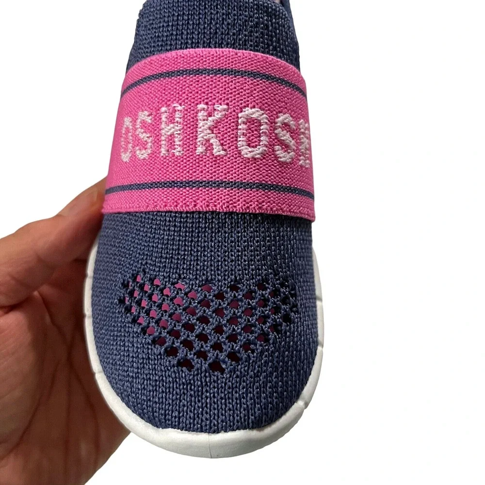 OshKosh Toddler Girls Slip on Knit Sneaker Size 9‎ Navy Blue-Pink Lightweight